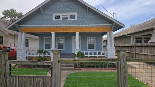 2117 Marion Street, Houston, TX, 77009 | Card Image