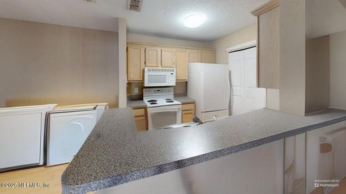 623-7701 Timberlin Park Blvd, JACKSONVILLE, FL, 32256-5436 | Card Image