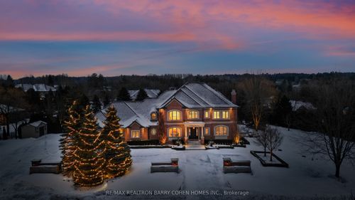 12 Sandy Ridge Crt, Stouffville, ON, L4A2L4 | Card Image