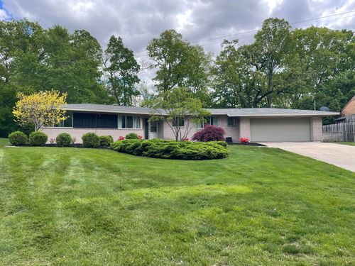3060 Bonita Dr, Grand Rapids, MI, 49508-1424 | Card Image