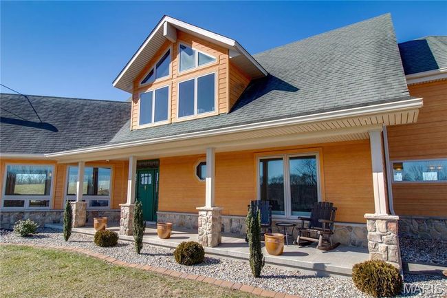 2445 Seiler Rd, House other with 3 bedrooms, 5 bathrooms and 2 parking in Alton IL | Image 22