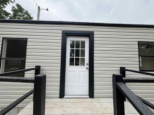 22493 Pink Ln, Tecumseh, OK, 74873-6448 | Card Image