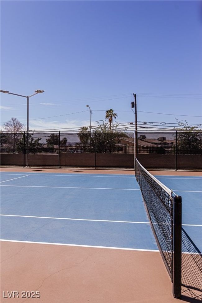 117 - 38 E Serene Ave, Condo with 2 bedrooms, 2 bathrooms and null parking in Las Vegas NV | Image 41