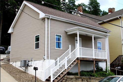 157 E College St, Canonsburg, PA, 15317-1730 | Card Image