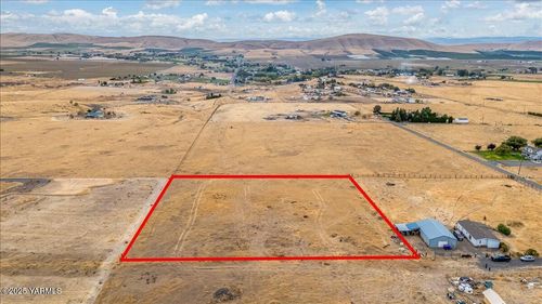 NKA Mieras Rd Rd, Moxee, WA, 98901 | Card Image