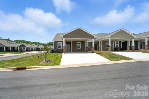 1502 28th Street Lane Se, Hickory, NC, 28602 | Card Image
