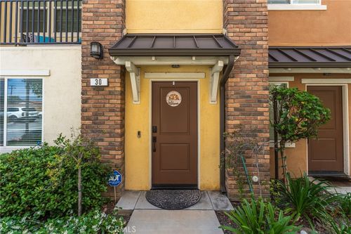 30 Eagles Nest Dr, South El Monte, CA, 91733-4407 | Card Image