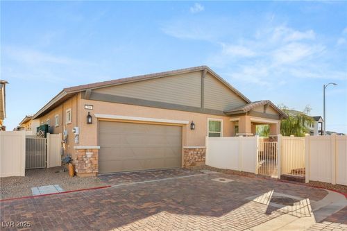 209 Bellini Peak Ave, Henderson, NV, 89011-5470 | Card Image