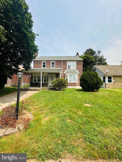 1305 Glenview St, PHILADELPHIA, PA, 19111-4505 | Card Image