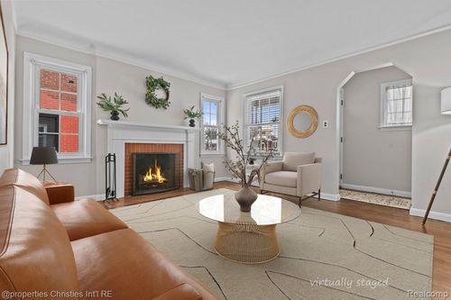 2343 17th St, Wyandotte, MI, 48192-4151 | Card Image