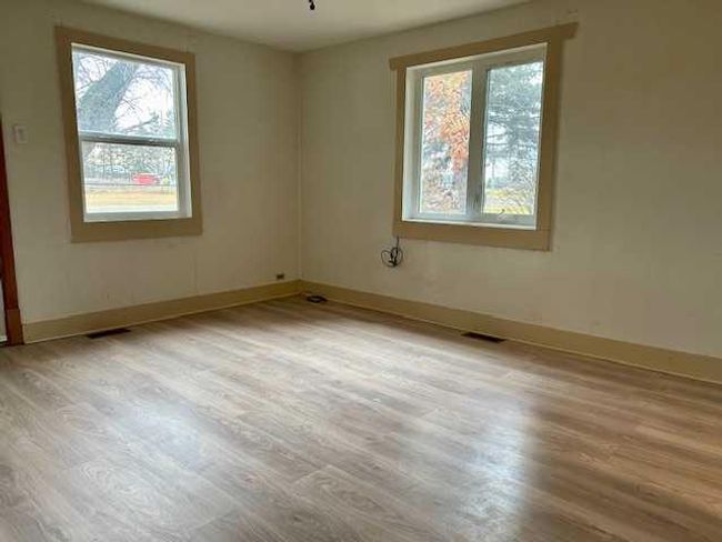 4614 49 St, House other with 2 bedrooms, 1 bathrooms and 4 parking in Bashaw AB | Image 8