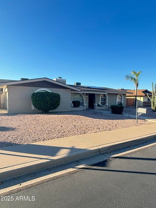 2559 E Elmwood St, Mesa, AZ, 85213-6003 | Card Image