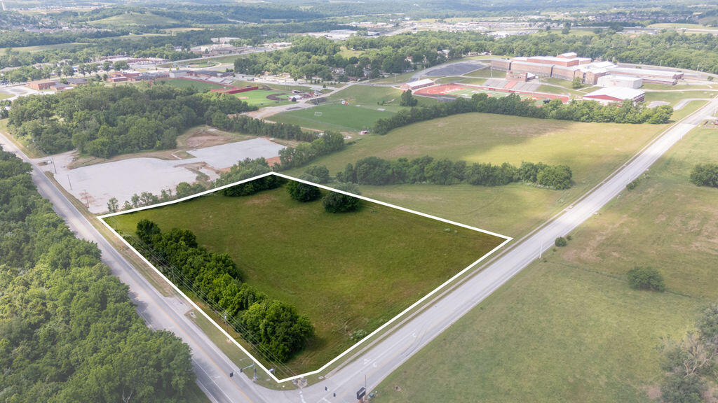 1601 N State Highway Nn, Ozark, MO 65721
