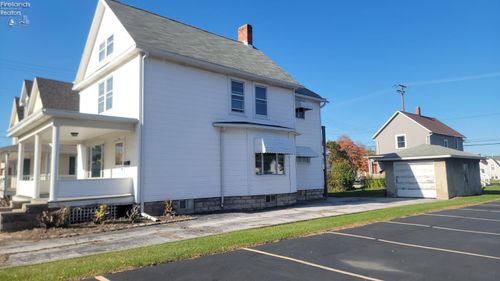 720 W State St, Fremont, OH, 43420-2536 | Card Image