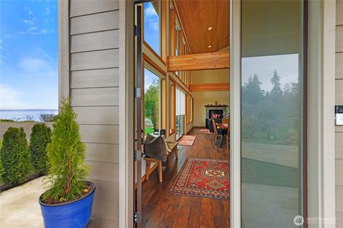 7618 Ne Zachariasen Ct, Hansville, WA, 98340-7764 | Card Image