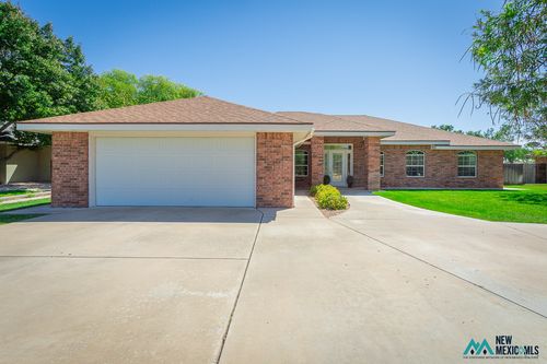 2111 N Washington Ave, Roswell, NM, 88201 | Card Image