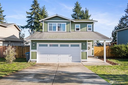 7677 Kildare Loop Nw, Silverdale, WA, 98383-8383 | Card Image
