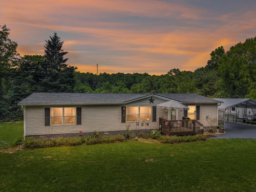 9885 Lovell Rd, Soddy-Daisy, TN, 37379-3935 | Card Image