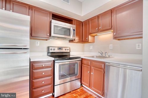 2a-1209 N Pitt St, ALEXANDRIA, VA, 22314-1479 | Card Image