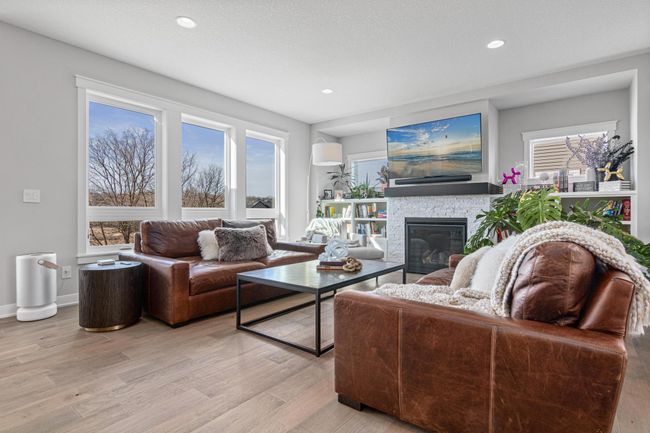 Living Room with an abundance of natural light | Image 4