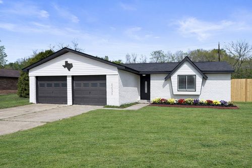 12539 Fern Forest Dr, Houston, TX, 77044-1327 | Card Image