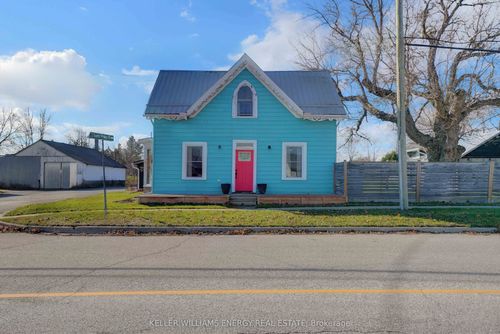 {{alt}} | Card Image