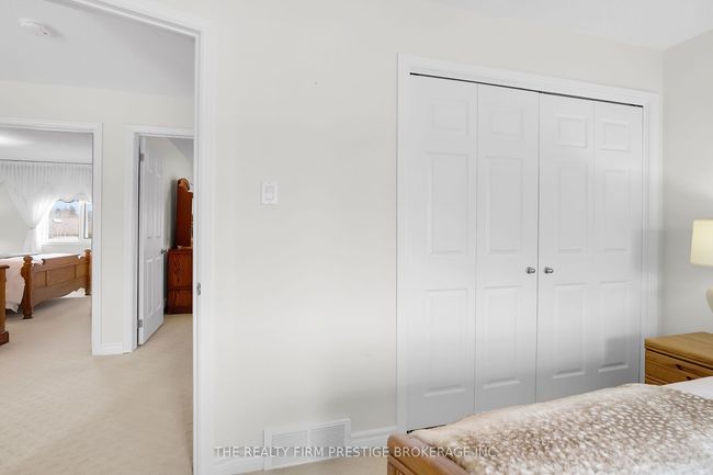 80 Virginia Cres, House other with 5 bedrooms, 4 bathrooms and 4 parking in London ON | Image 29