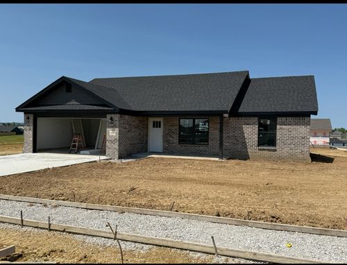 329 Whitley Ln, Berea, KY, 40403-6593 | Card Image