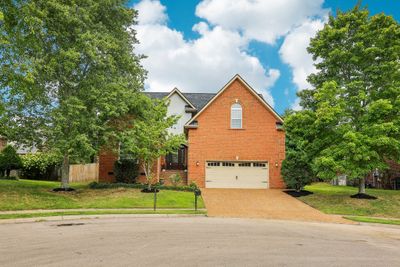 2758 Trasbin Ct, House other with 5 bedrooms, 2 bathrooms and 4 parking in Thompsons Station TN | Image 1