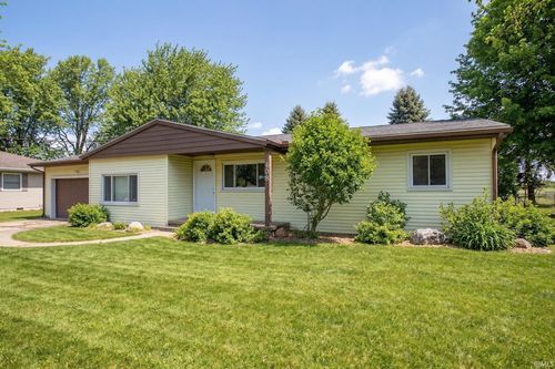 408 W Harrison St, Mentone, IN, 46539-9704 | Card Image