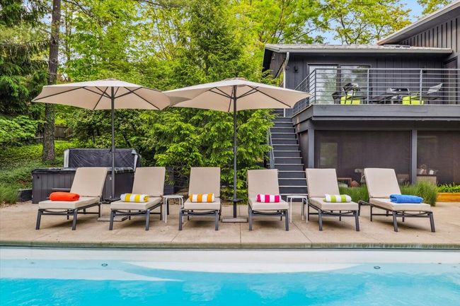 16128 Walnut Ct, House other with 4 bedrooms, 3 bathrooms and null parking in Three Oaks MI | Image 5