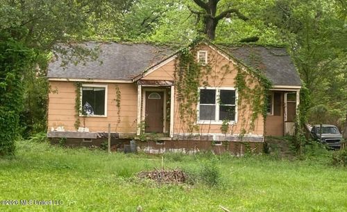 2006 Alta Woods Boulevard, Jackson, MS, 39204 | Card Image