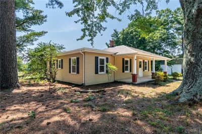 517 Robertson's Siding Road, House other with 3 bedrooms, 1 bathrooms and null parking in Crewe VA | Image 2