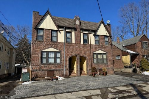 16 Roosevelt Ave, Dumont, NJ, 07628-2849 | Card Image