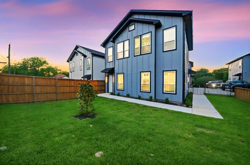 306 E 7th St, Dallas, TX, 75203-1602 | Card Image
