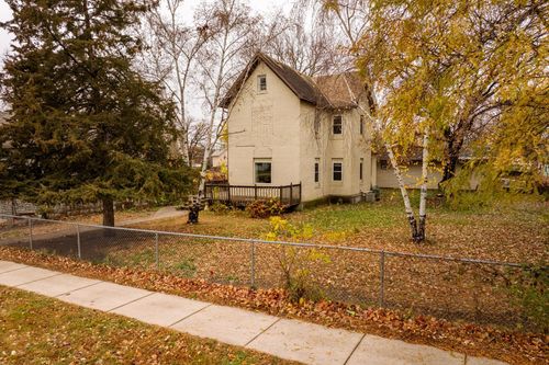 609 3rd St Ne, Little Falls, MN, 56345-2409 | Card Image