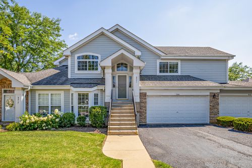 9521 Georgetown Ln, Crystal Lake, IL, 60014-3335 | Card Image