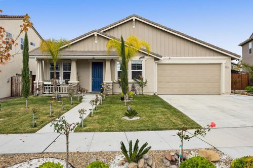 2070 Camden St, Hollister, CA, 95023-6932 | Card Image