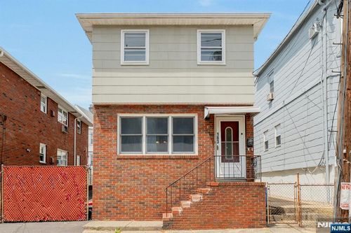 183 Devon Street, Kearny, NJ, 07032 | Card Image