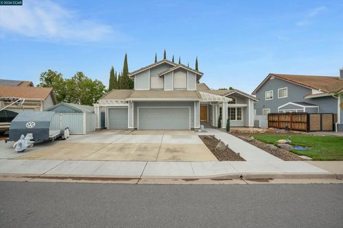 160 Meadow Brook Ct, Oakley, CA, 94561 | Card Image