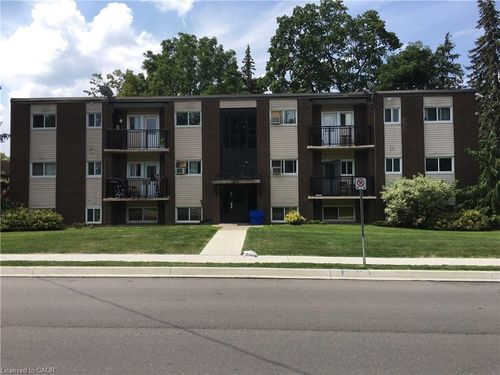 10-154 Elgin St N, Cambridge, ON, N1R5H8 | Card Image