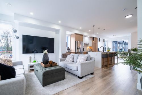62-20763 76 Ave, Langley, BC, V2Y3N8 | Card Image