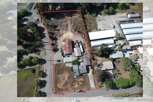 1213 Navel Pl, Vista, CA, 92081-7434 | Card Image