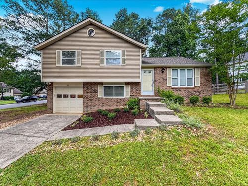 100 Roswell Farms Ct, Roswell, GA, 30075-4308 | Card Image