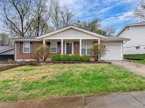 708 Vanderville Drive, Fenton, MO, 63026 | Card Image