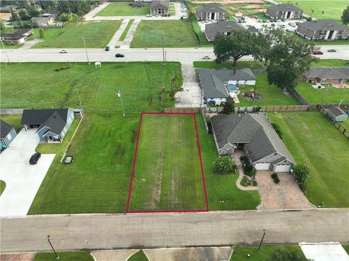 1016 General Jackson Dr, Hammond, LA, 70401-1613 | Card Image