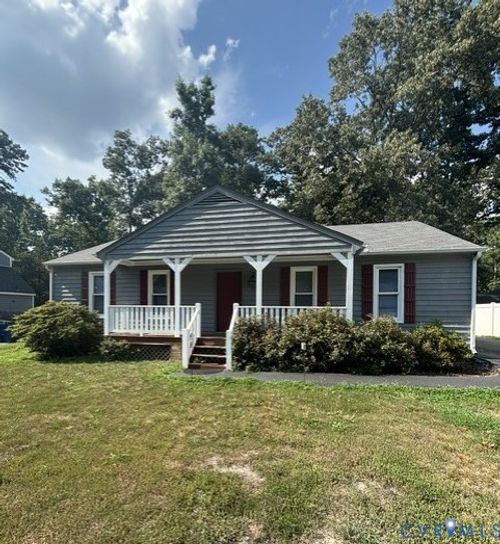 10612 Ridgerun Rd, Chesterfield, VA, 23832-7061 | Card Image