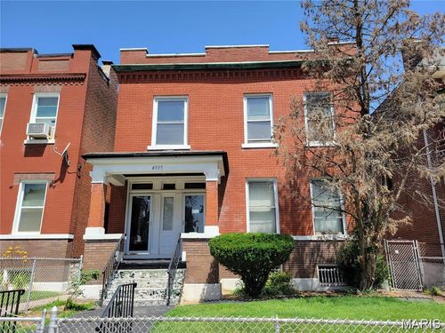 4537 Clarence Ave, Saint Louis, MO, 63115-3111 | Card Image