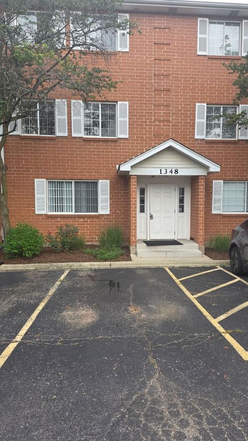 e-1348 S Lorraine Rd, Wheaton, IL, 60189-7054 | Card Image