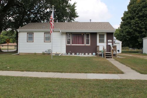 1025 W 7th St, Spencer, IA, 51301-3118 | Card Image